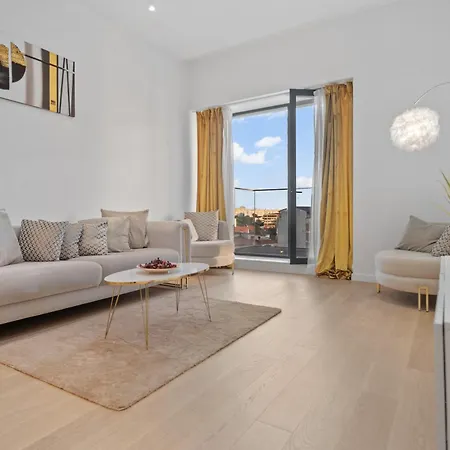 Apartment Verdi Park Designer Bucharest