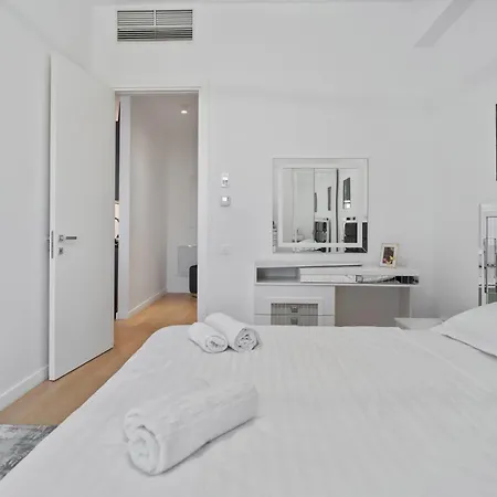 Verdi Park Designer * בוקרשט